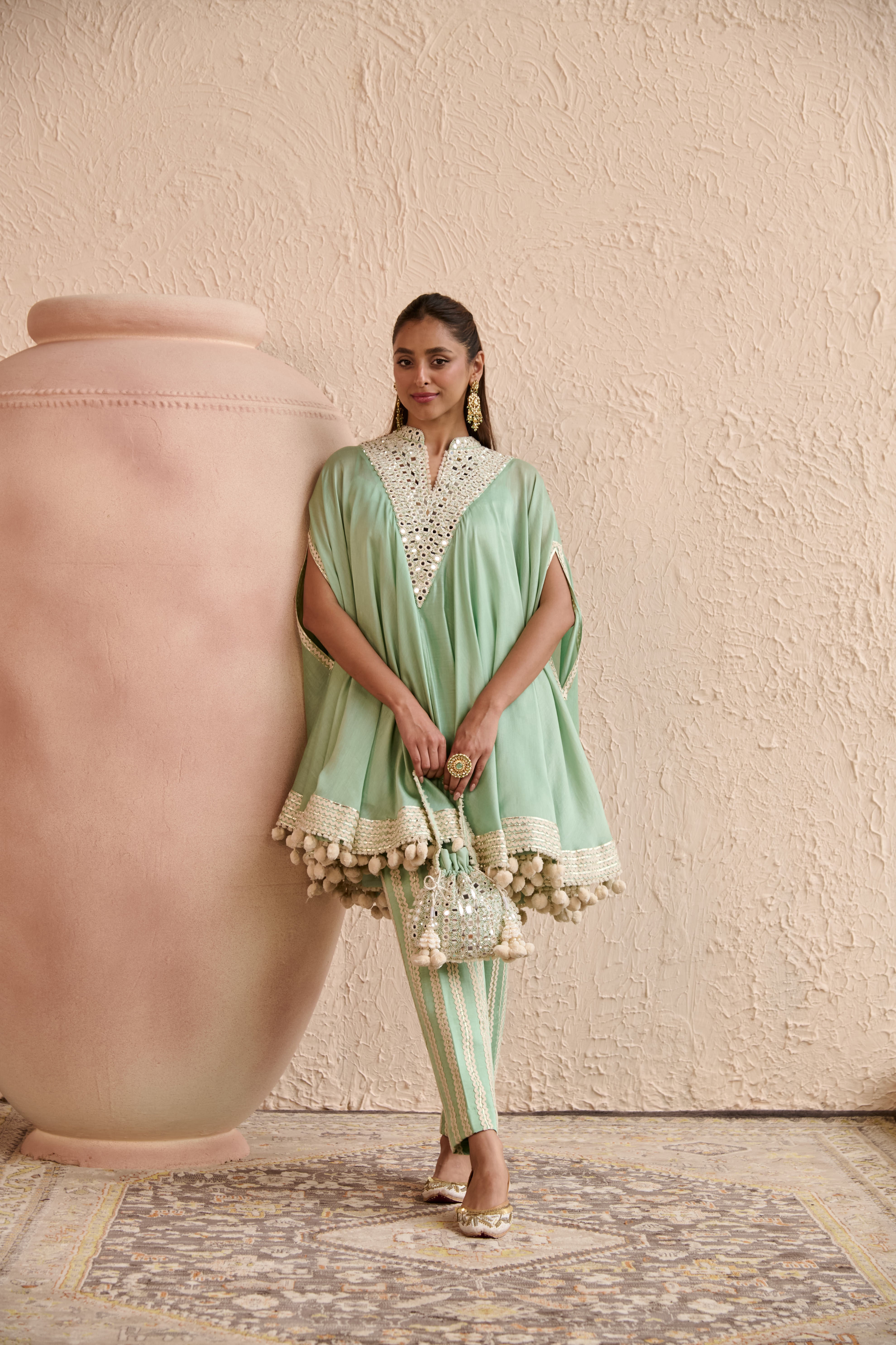 SHEESHA FLARED CAPE SET