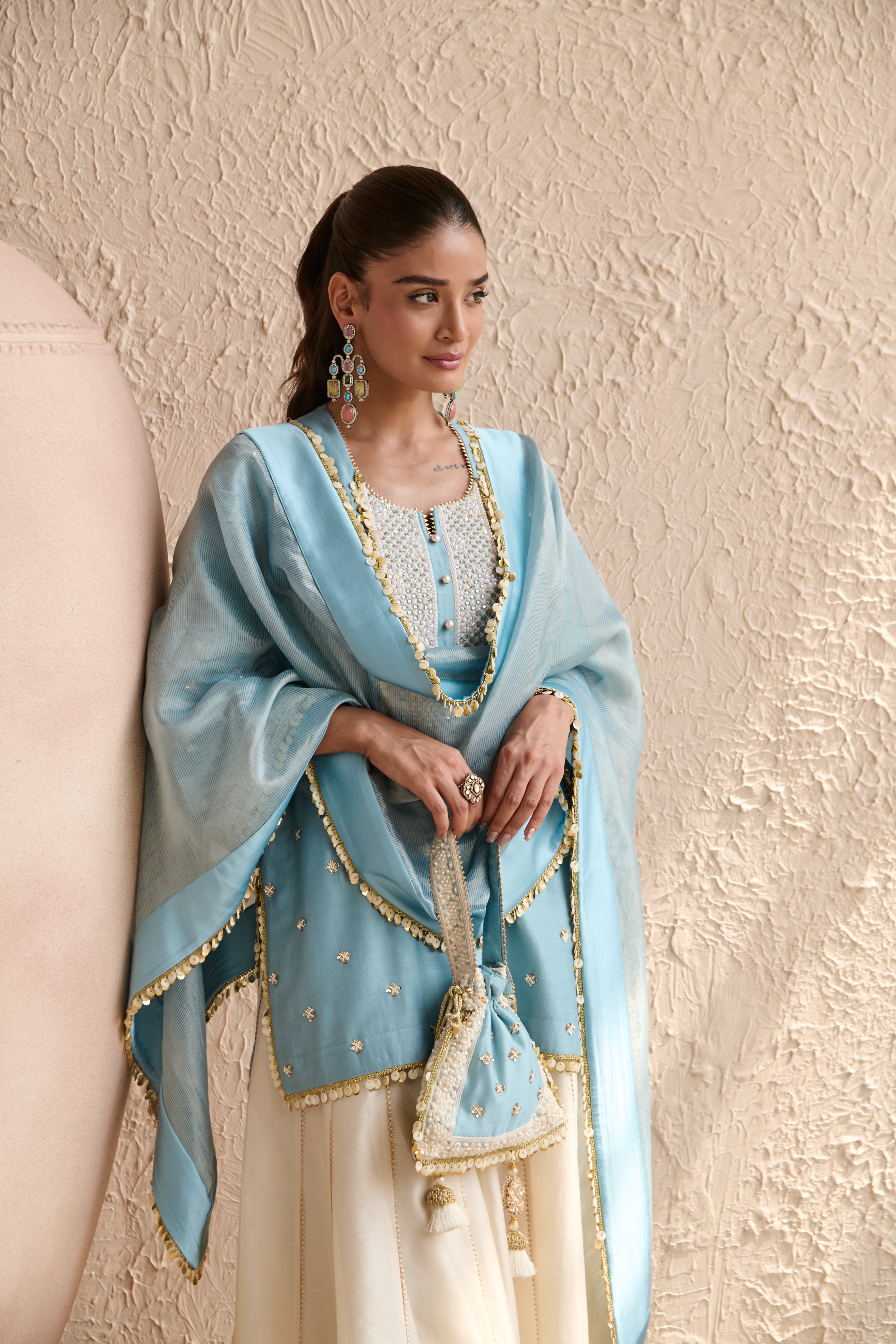 HASRAT SHORT KURTA SET