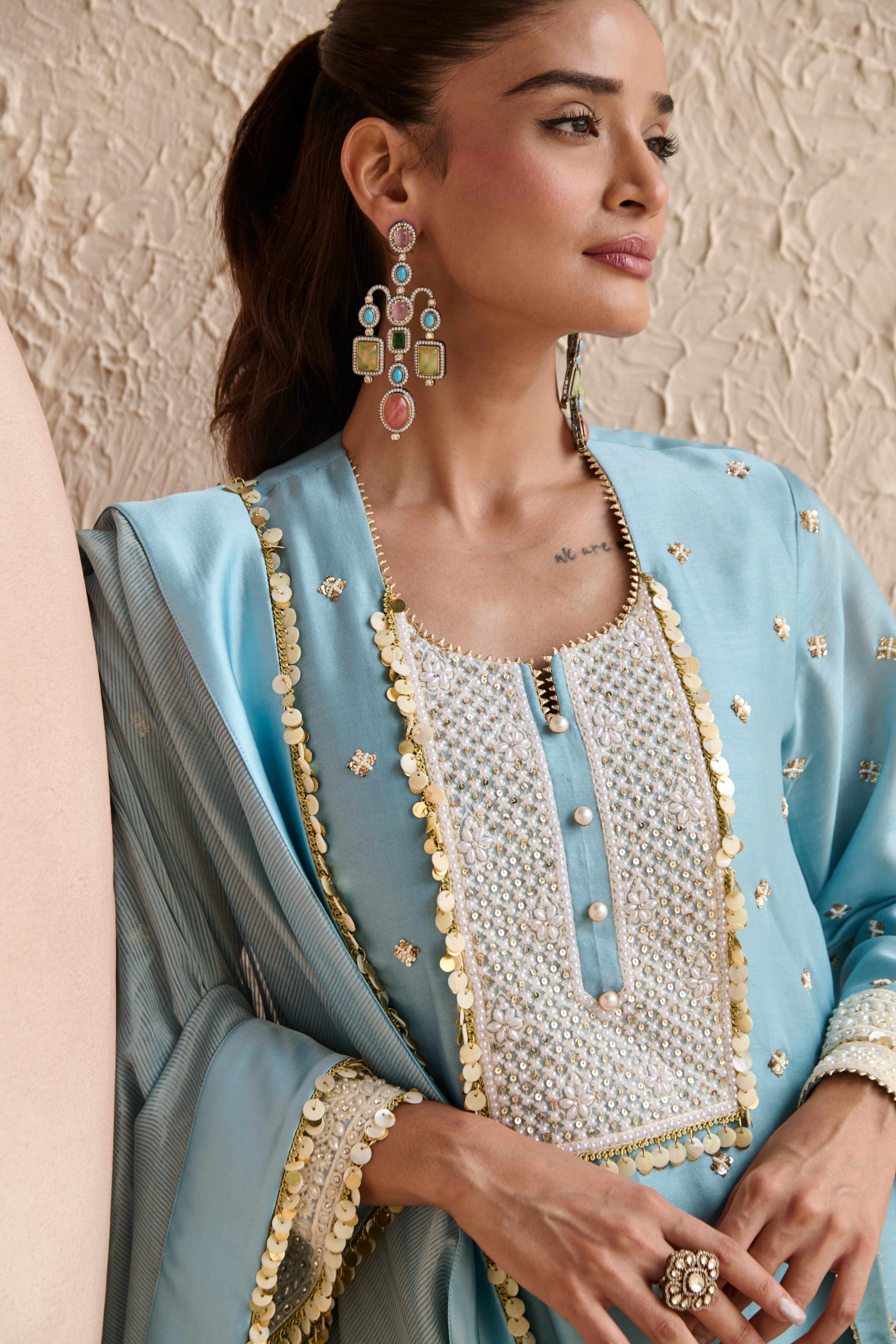 HASRAT SHORT KURTA SET