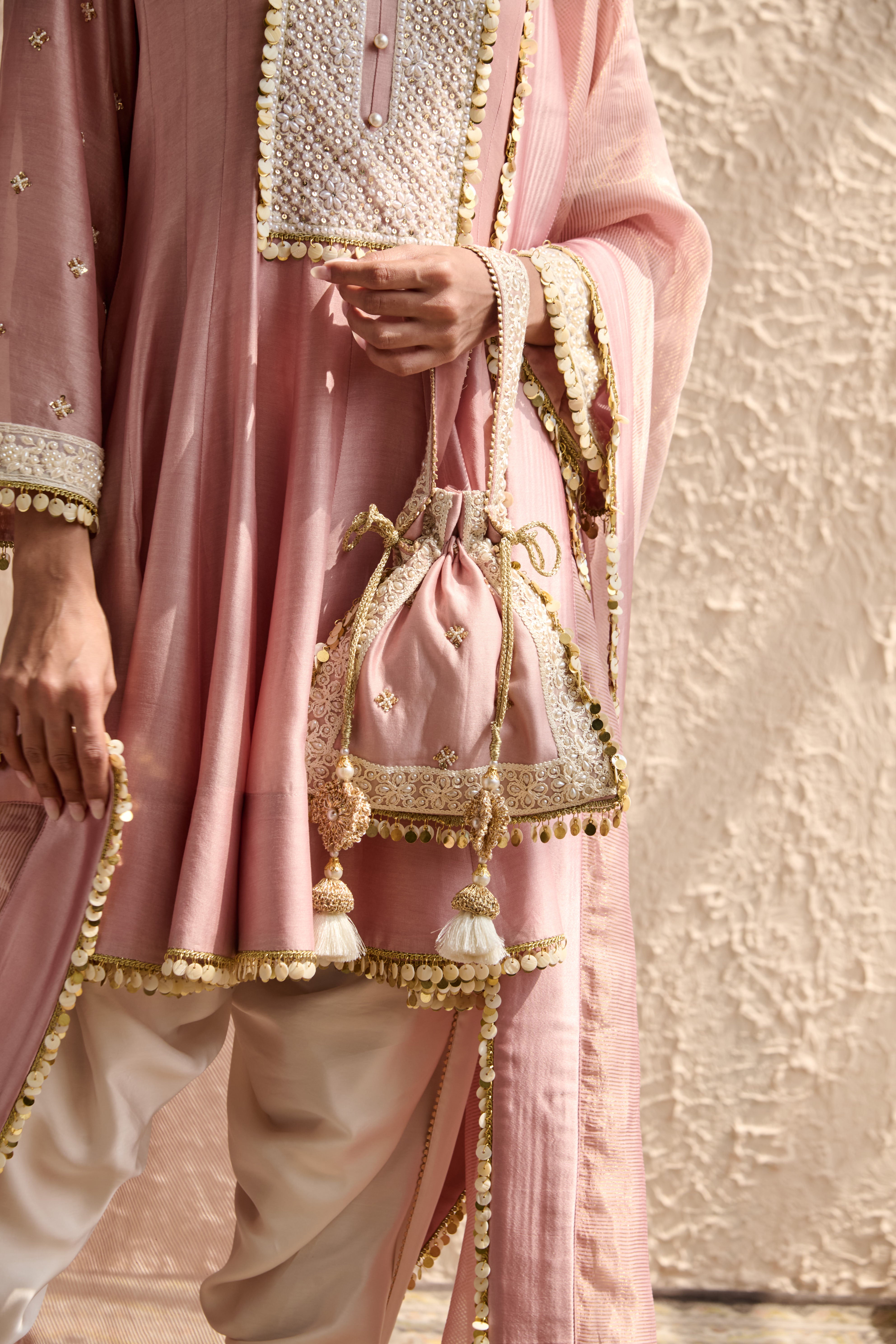 HASRAT PEPLUM SET