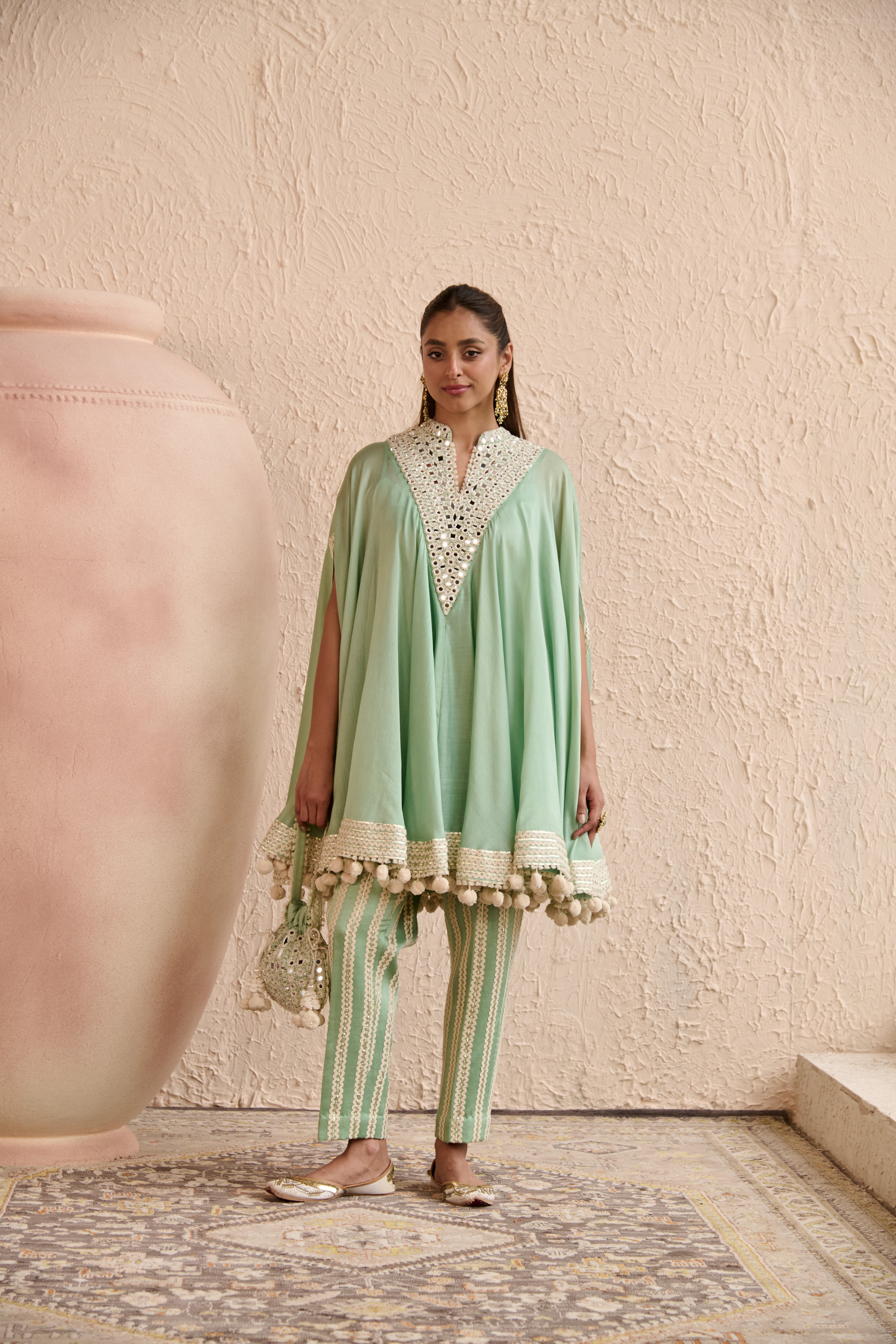 SHEESHA FLARED CAPE SET