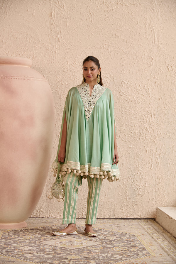 SHEESHA FLARED CAPE SET