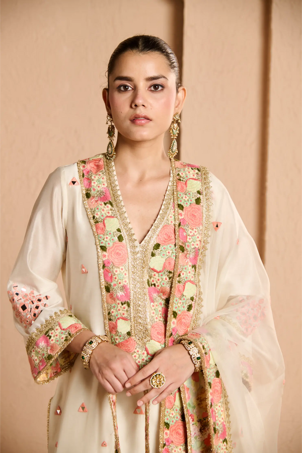 Resham  A-Line kurta set by Hasrat