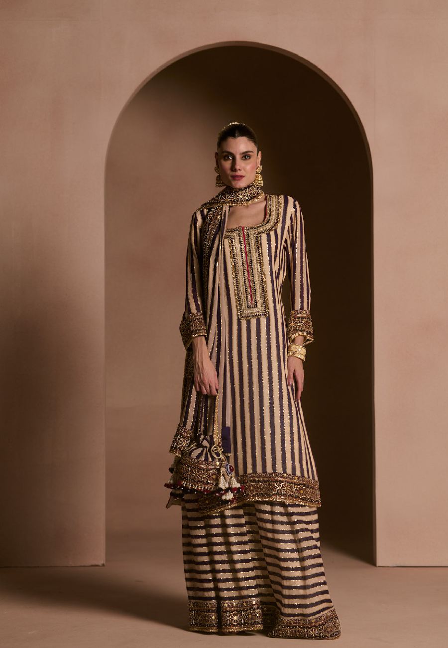 FIRDAUS ZAURA STRAIGHT SUIT SET