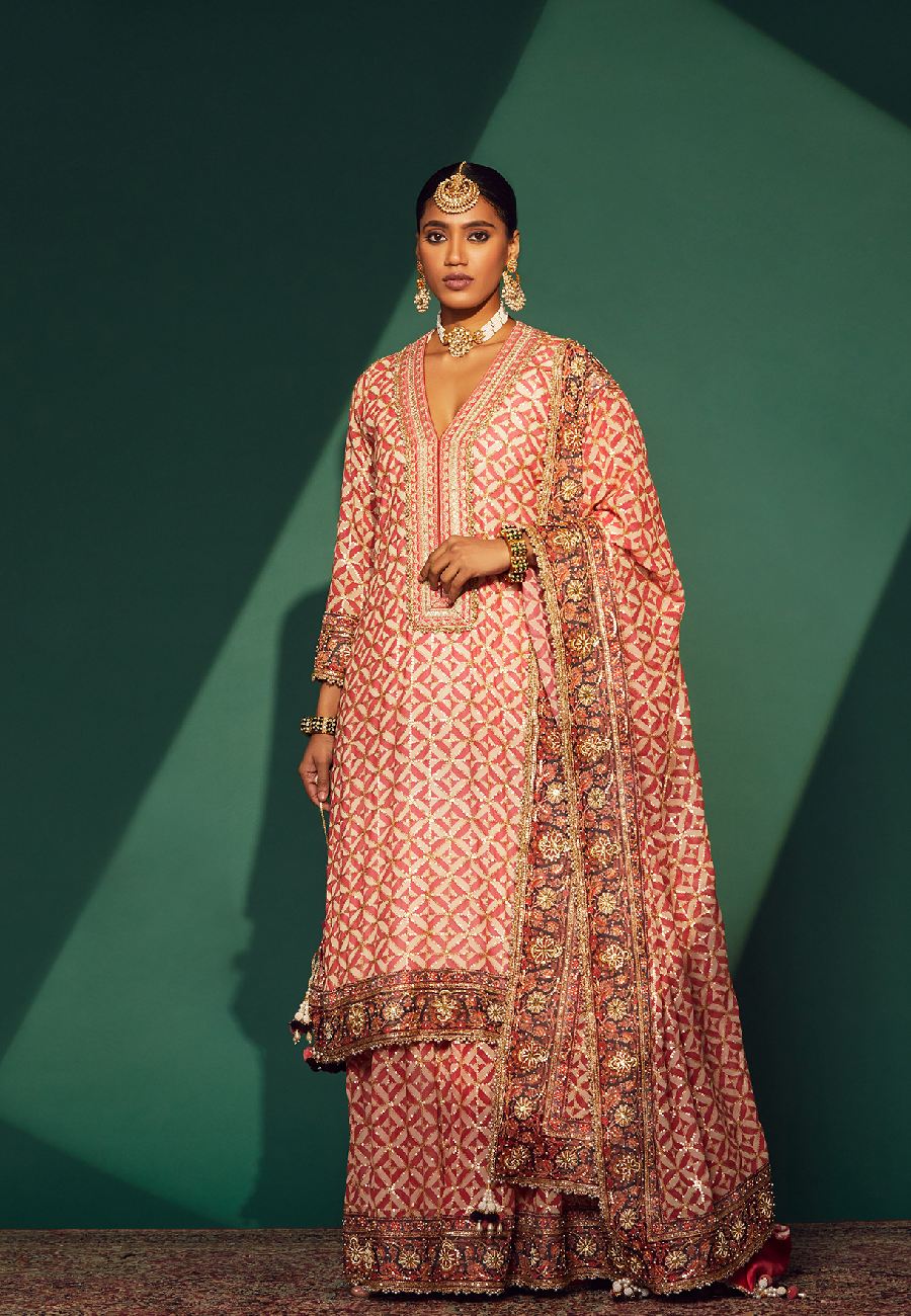 FIRDAUS NIDA STRAIGHT SUIT SET