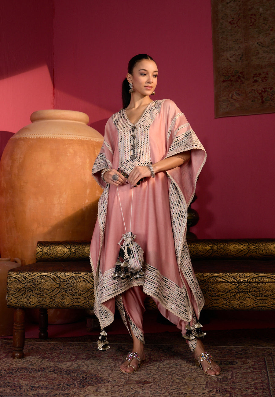 INARA PARWAAZ KAFTAN SET