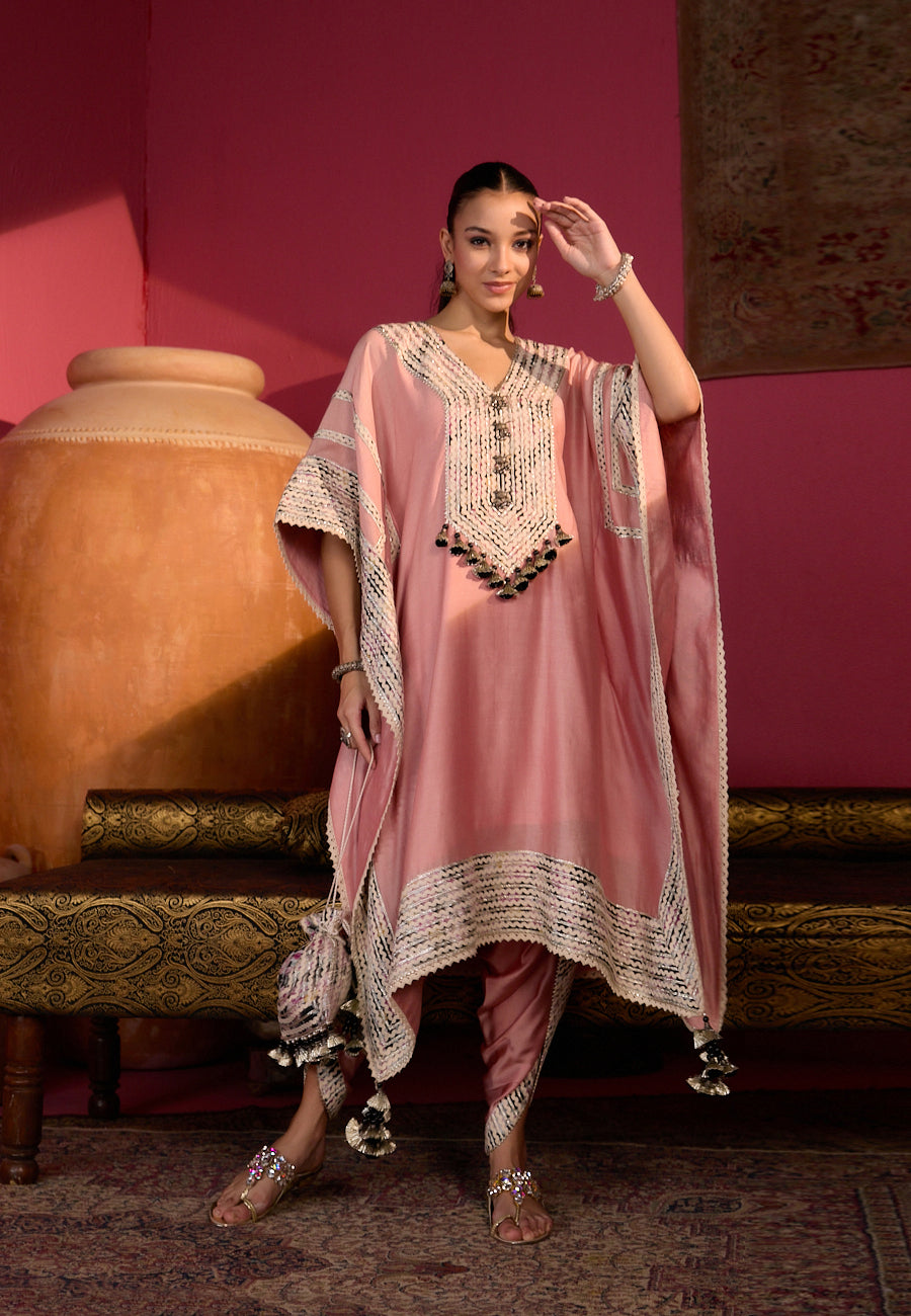 INARA PARWAAZ KAFTAN SET