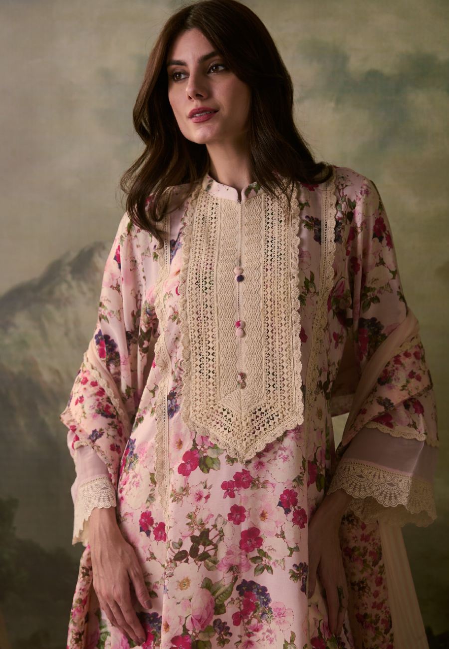 INARA HAYAT STRAIGHT SUIT