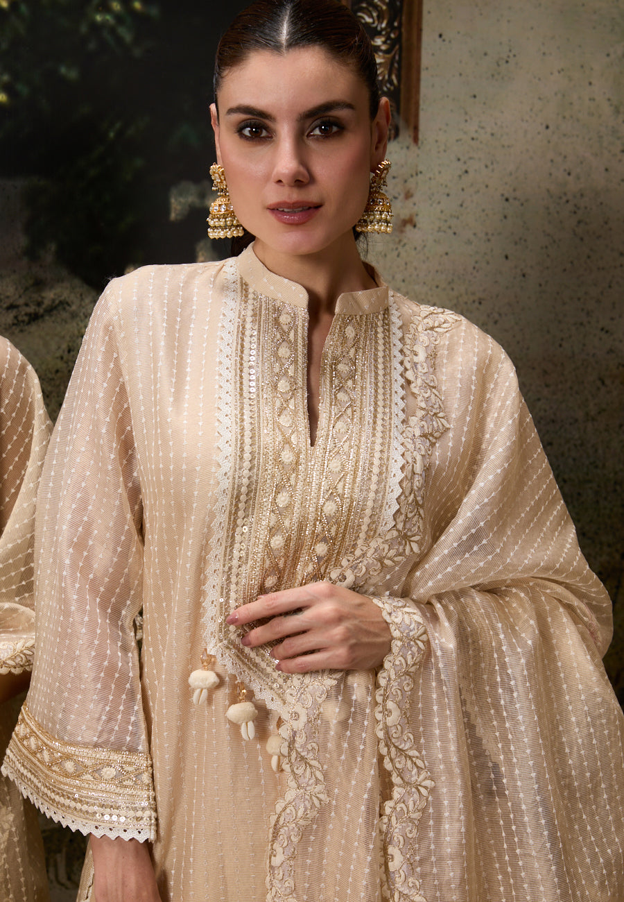 INARA GOHRA  A-LINE SET