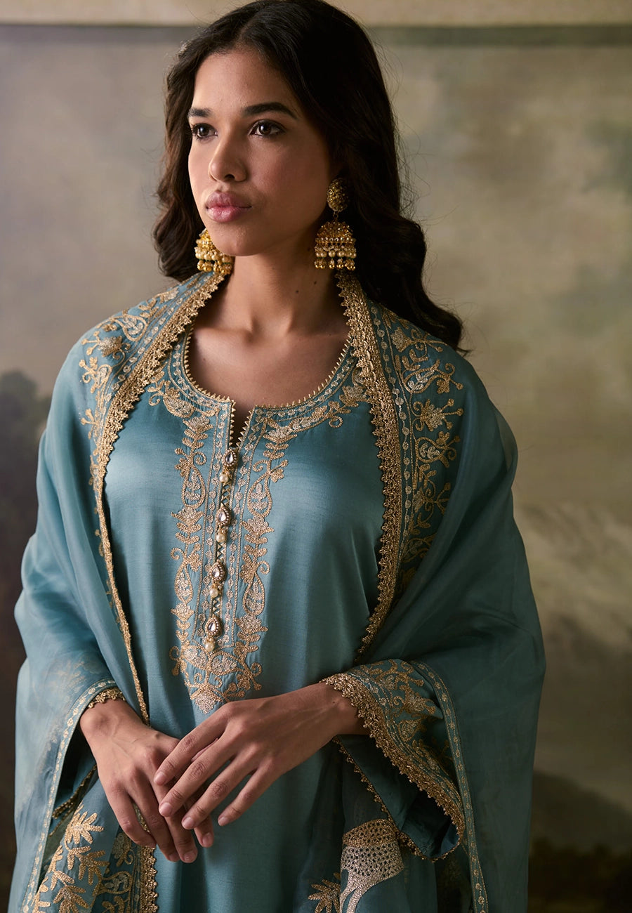 FIRDAUS NOYA CAPE SET