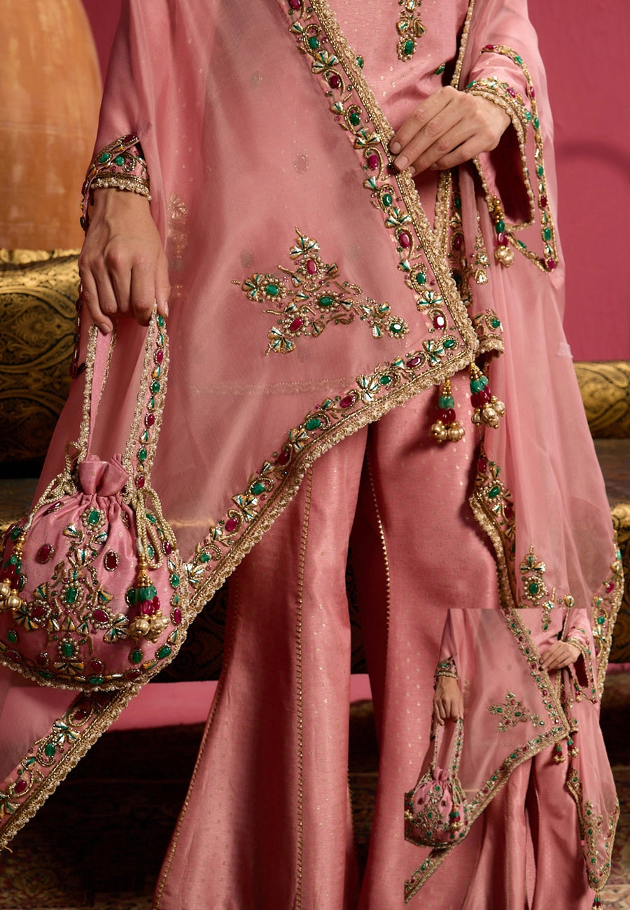 FIRDAUS AMAYA  CAPE SET